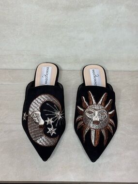 Black Sun & Moon Embroidered Pointed Mules